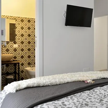 Apartment Sleeps 2 Air Con Wifi Monopoli